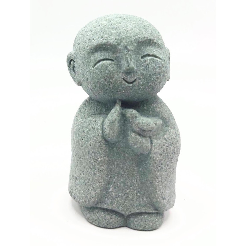 Statue jizo moine bouddhiste zen protecteur.