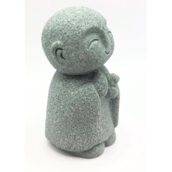 Statue jizo moine bouddhiste zen protecteur.